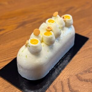 Bûche Agrumes Noisette